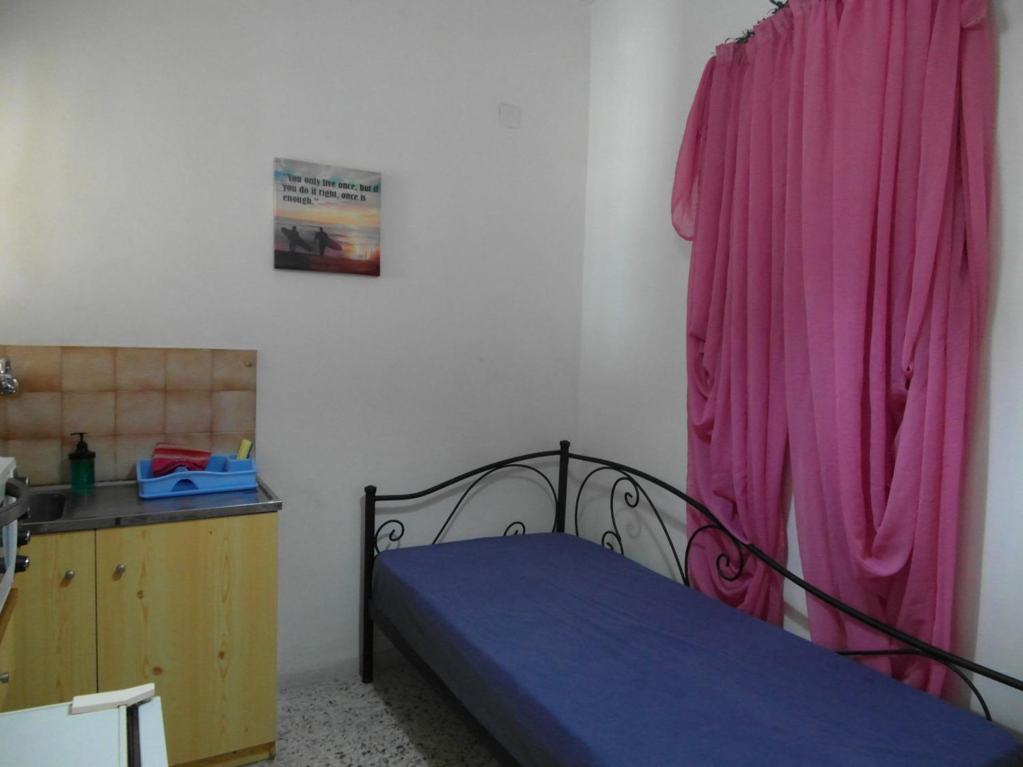 Eri Studios Agia Marina  Rum bild