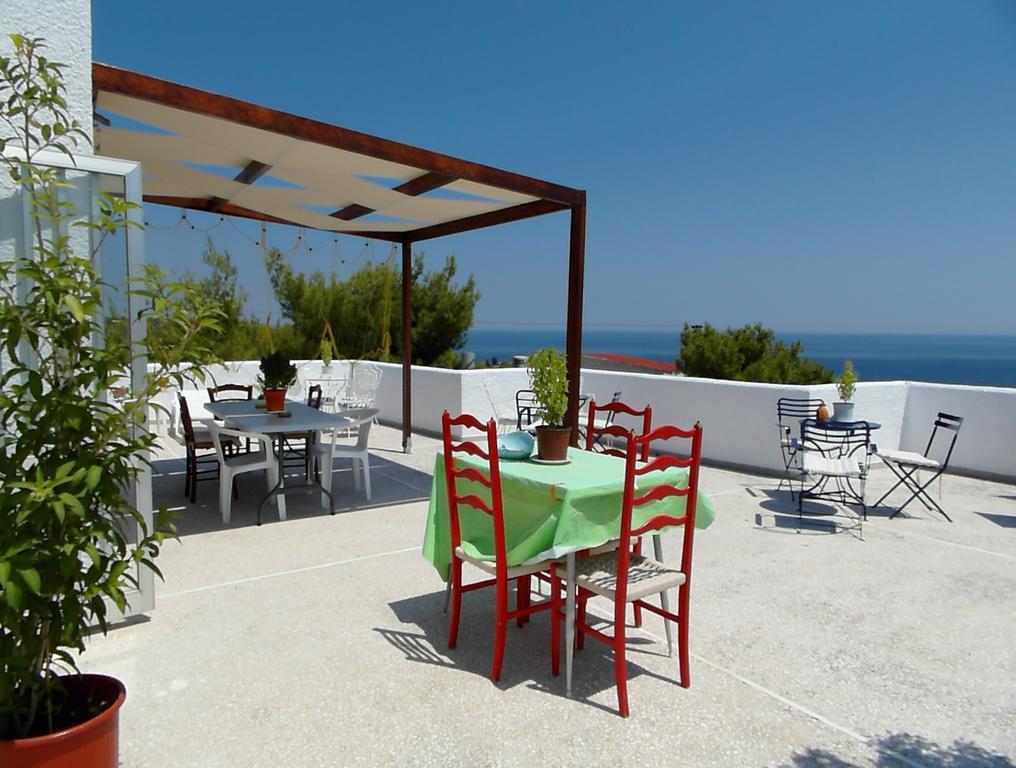 Eri Studios Agia Marina  Exteriör bild